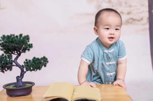 黄南六个月宝宝可以坐吗